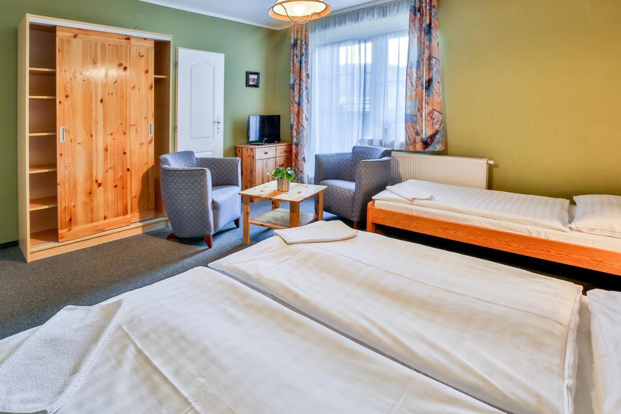 Penzion Vyton Hotel Predni Vyton Luaran gambar