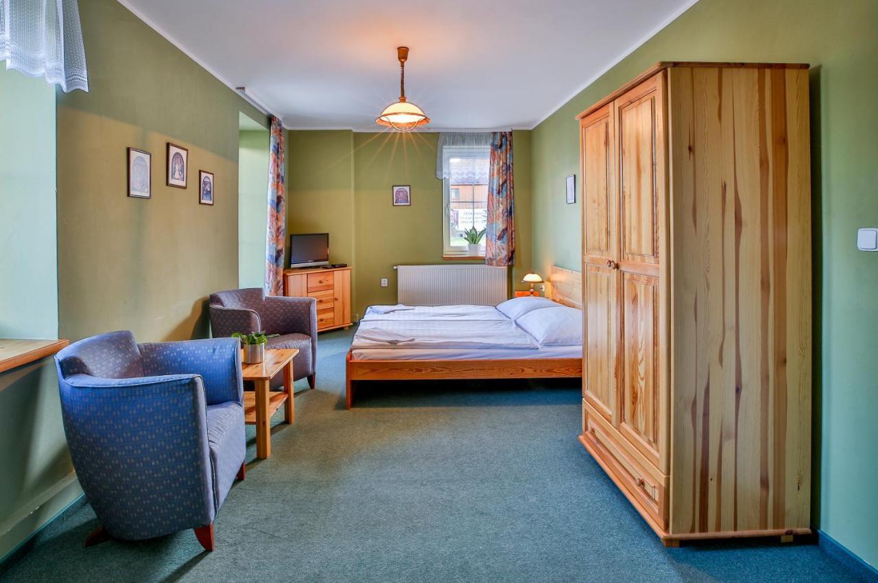 Penzion Vyton Hotel Predni Vyton Luaran gambar
